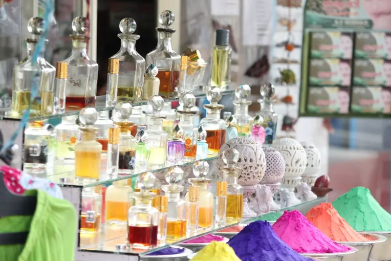 Fragrance shop display